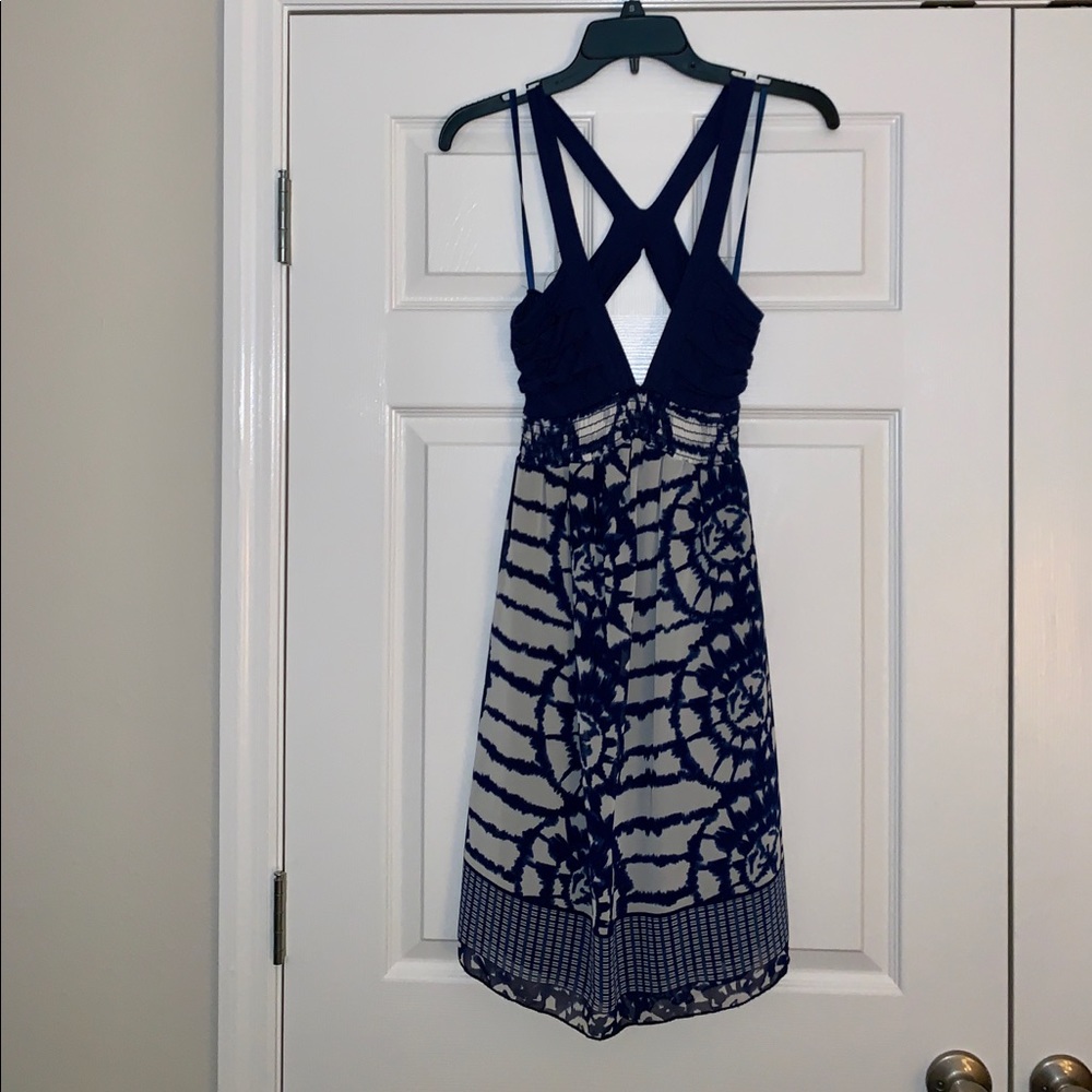Arden B open back, v front short dress (Size M)